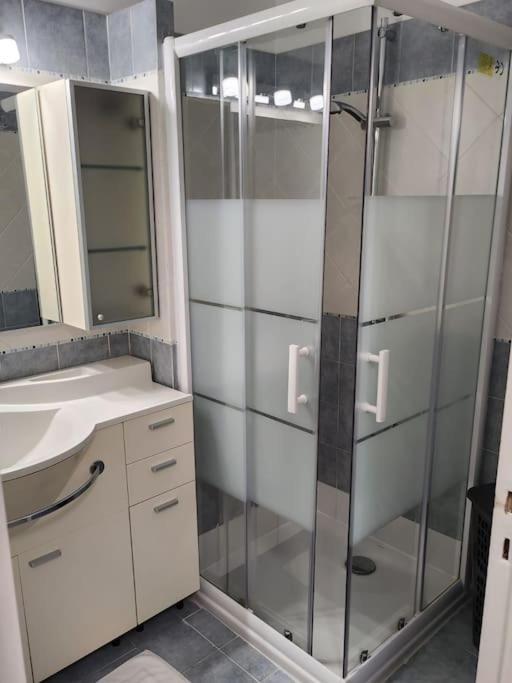 Appartement Ambassadeur Menton Extérieur photo